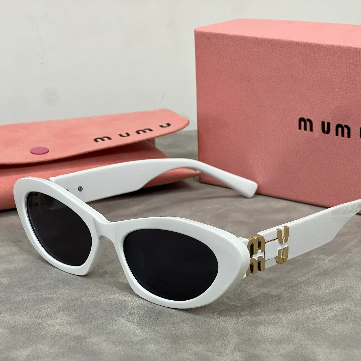 Mu sunglasses designer womens sunglasses oval frame glasses UV hot selling squared sunglasses Metal legs mu letter design