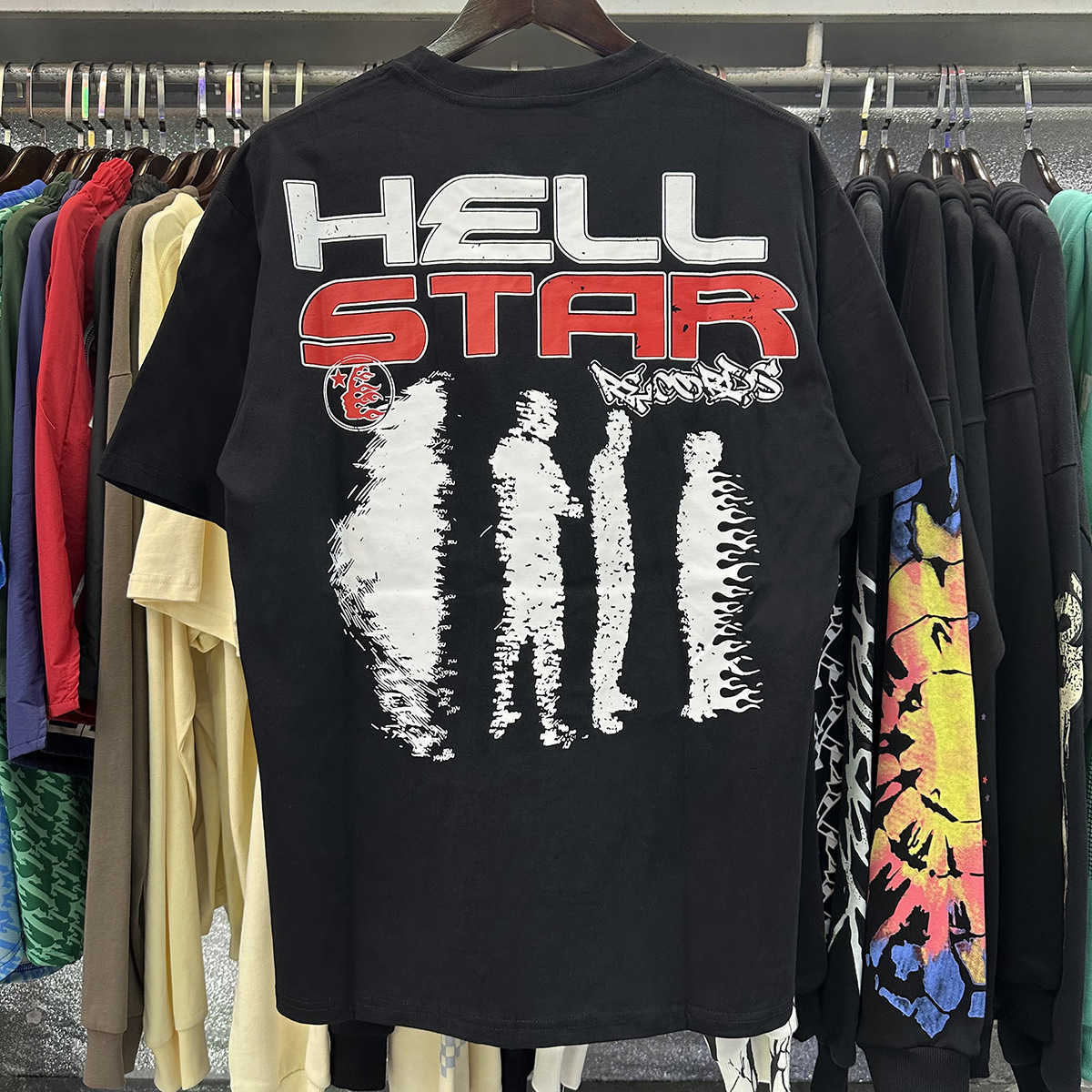 T-shirt casual a maniche corte del marchio di moda americano Hellstar con stampa di caratteri astratti rap Ins uomo e donna