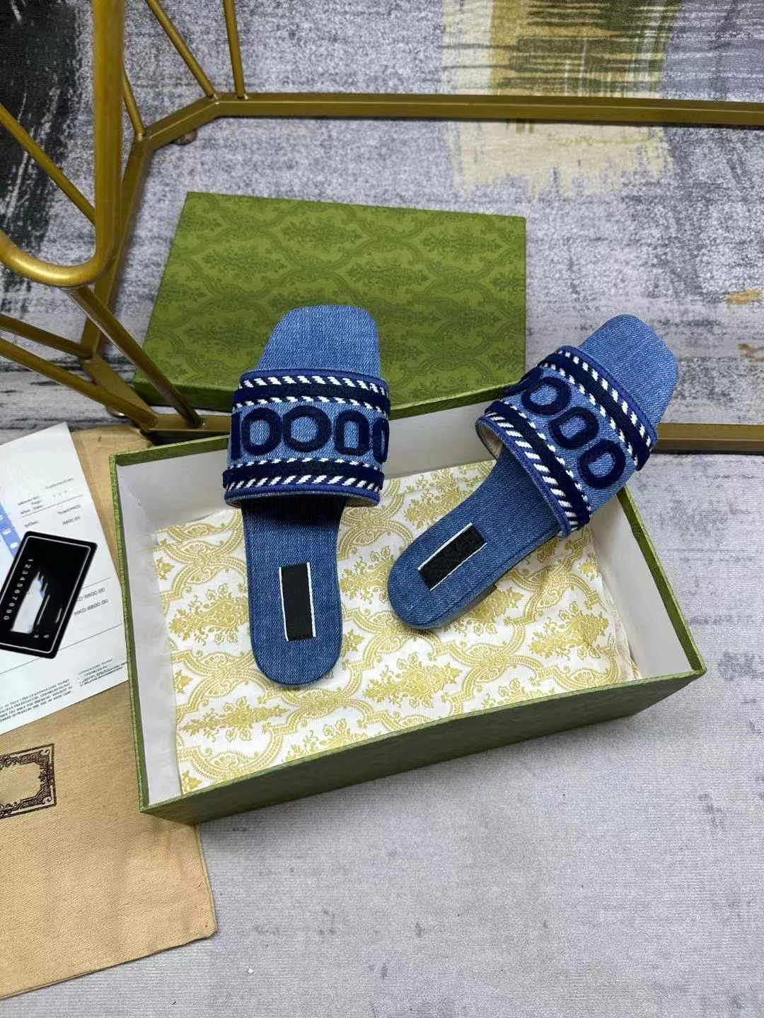 Europ Luxury Slipper Denim Slide Summer Fashion largo piatto scivoloso con sandali spessi uomini da donna Scarpe da design Flip Flops Flip Flittana Spring e Autunno