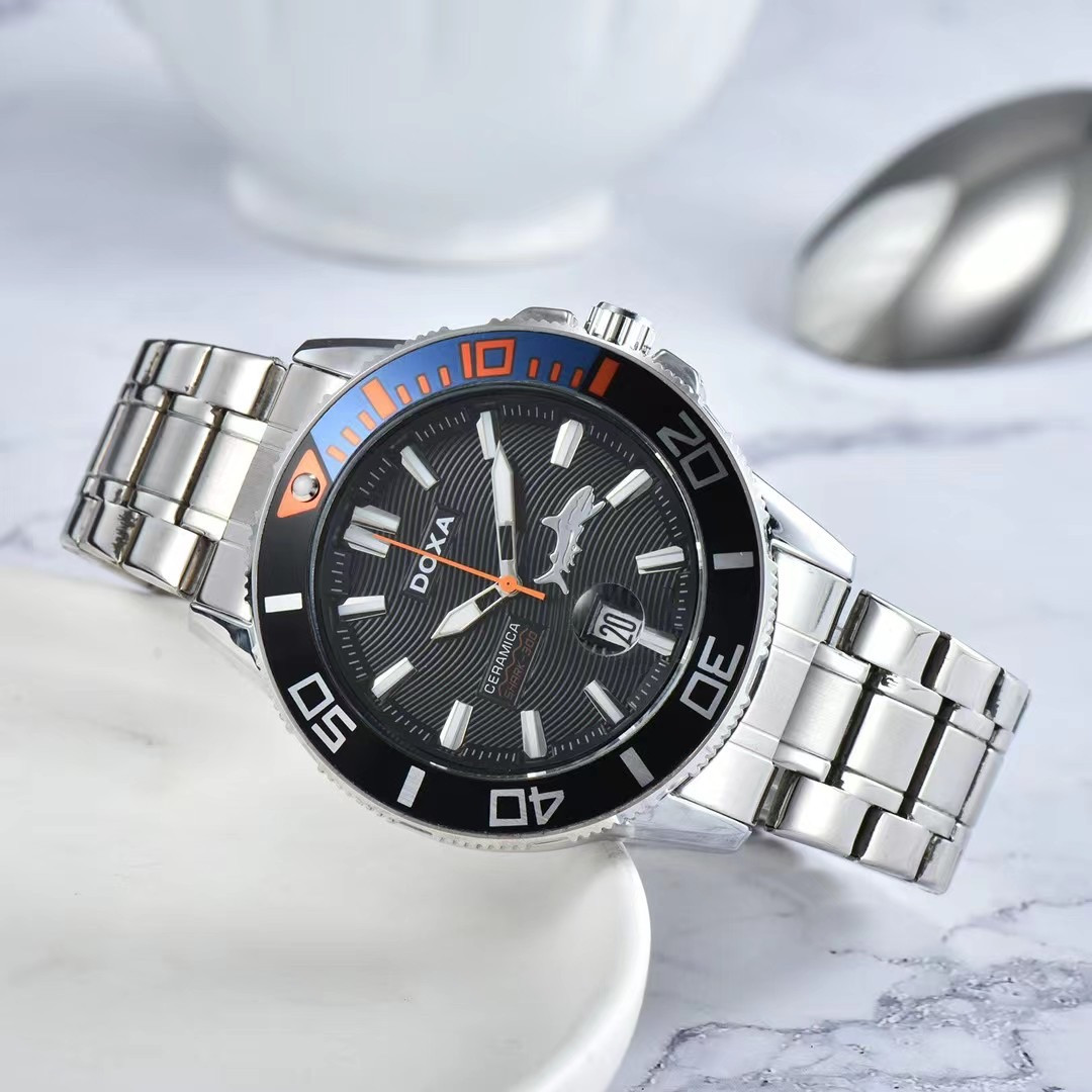 DOXA 2024新しいデザイナームーブメントウォッチメン高品質の高級メンズウォッチマルチファンクグラフモントレクロック無料配送