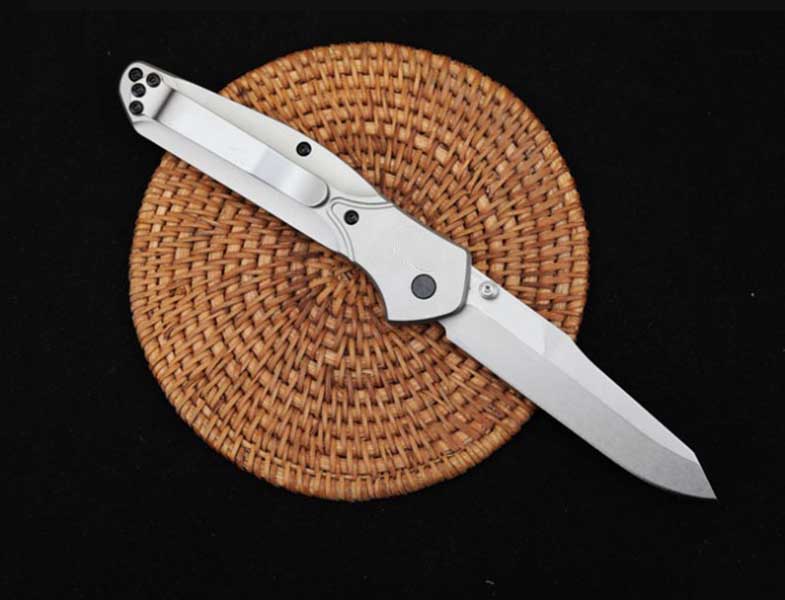 Nieuwe Amerikaanse Stijl BM940 Titanium Handvat Tactisch Zakmes D2 Blade Outdoor Jacht Zelfverdediging Pocket Survival Messen EDC Tool BM 940 535 485 756 UT85 UT88 3400 4600