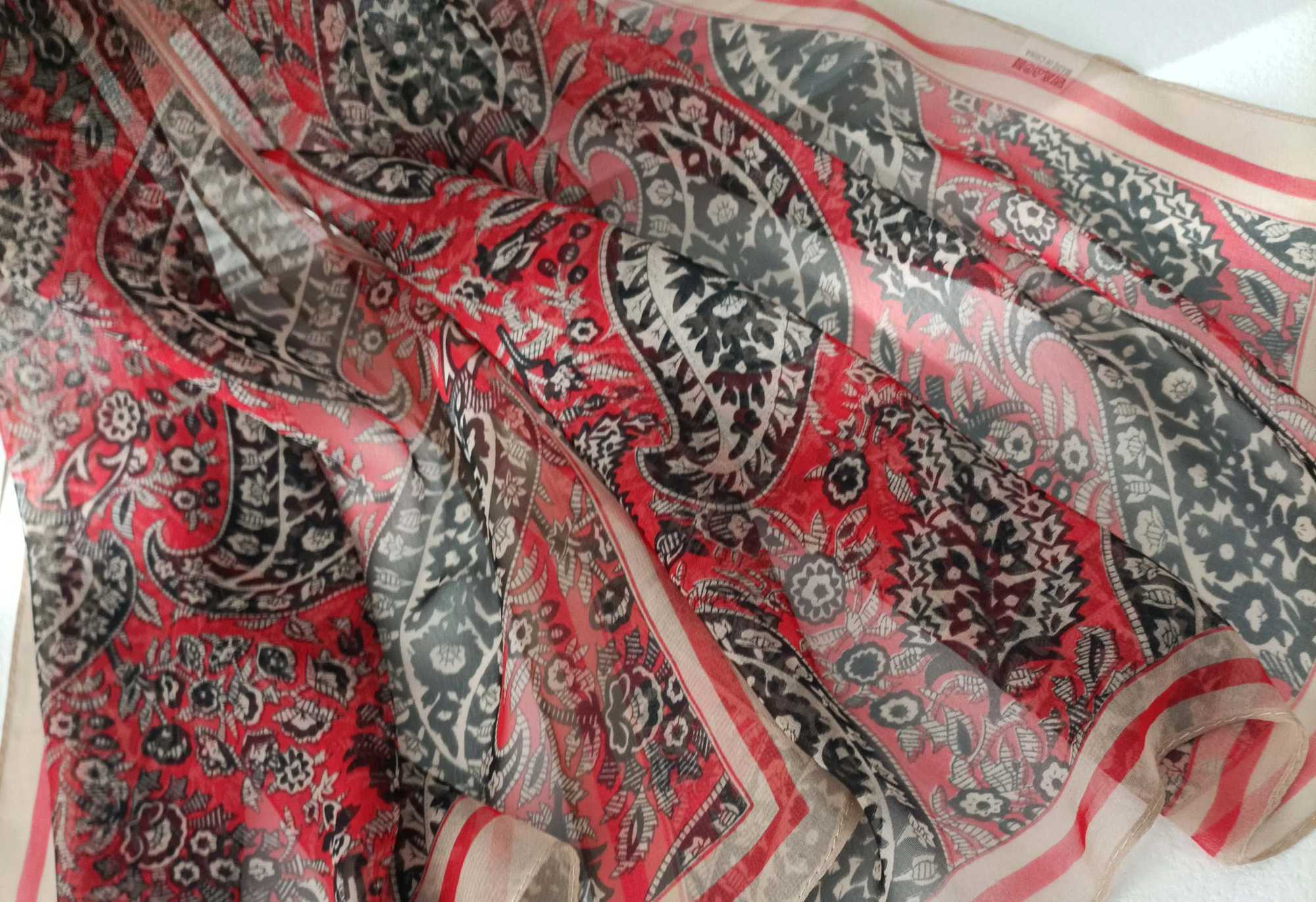 Sarongs Classic Style Cashew Nut Dames Foulard Elegant Chiffon Georgette Bandana Scarf Summer Beach Sun Protection Thin 50 * 160cm 24325