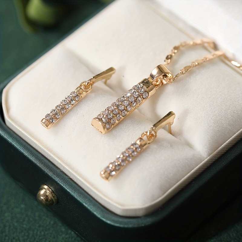 Copricapo con set di orecchini cilindrici collana cilindrica con diamanti pieni di strass da donna lucenti e alla moda