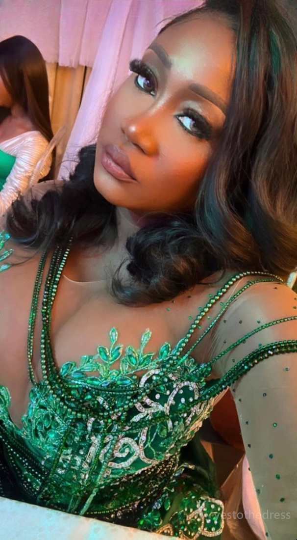 2024 Plus Size Aso Ebi Prom Dresses For Black Women Green Illusion Elegant Evening Clows Side Split Pärlade Rhinestones Tassel Birthday Dress Reception GOWN AM591