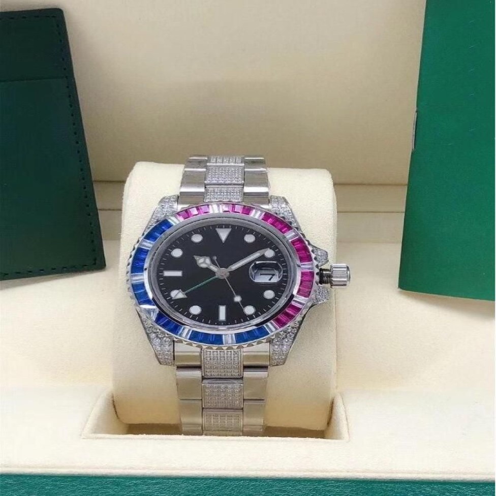 Herrenuhr Automatische mechanische Bewegung Uhren Diamant Edelstahlarmband Schwarz Weiß Kristall Mode Mann Armbanduhren Watche221s