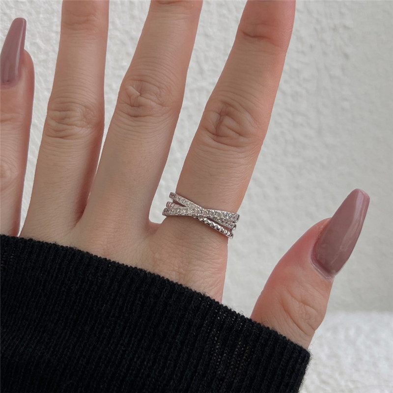 Luxury Preppy Style Tennis Designer Rings for Women Party 925 Sterling Silver Green Diamond Ring Woman Jewelry Daily Outfit Travel Dating Presentlåda Storlek 6-9