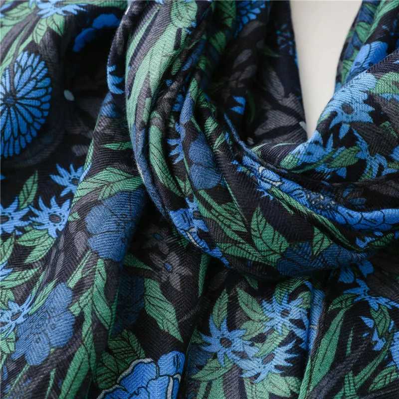 Sarongs Aztec Abstract Navy Blue Fringe Adhesive Shawl High Quality Printed Soft Foulards Bufandas Muslim pannband Sjaal 180 * 90cm 240325