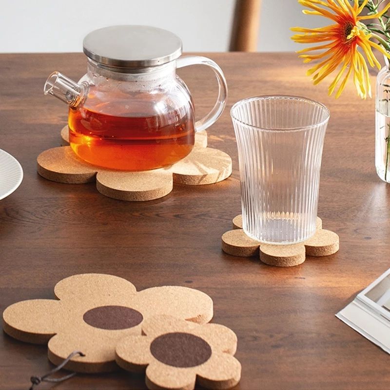 Cork Flower Shape Coaster Tea Cup Pad Heat Insulation Hot Pot Holder Dining Table Placemat Cafe Mug Pads Kitchen Accessories