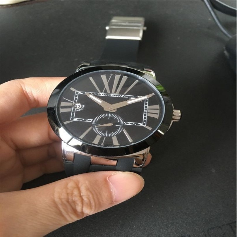 Mężczyzna zegarki czarny gumowy zegarek mechaniczny automatyczny Style zegarek 44 mm czarna twarz przezroczystą tylną stronę 0331805