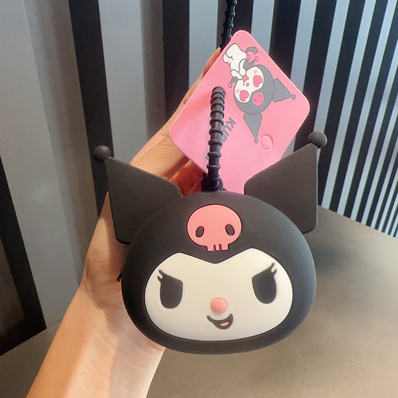 Vente en gros de jolis pendentifs de poupée anime de sables mouvants, chaussures de mode Kawaii, porte-clés de poupée, sacs de voiture, pendentifs, cadeaux pour enfants