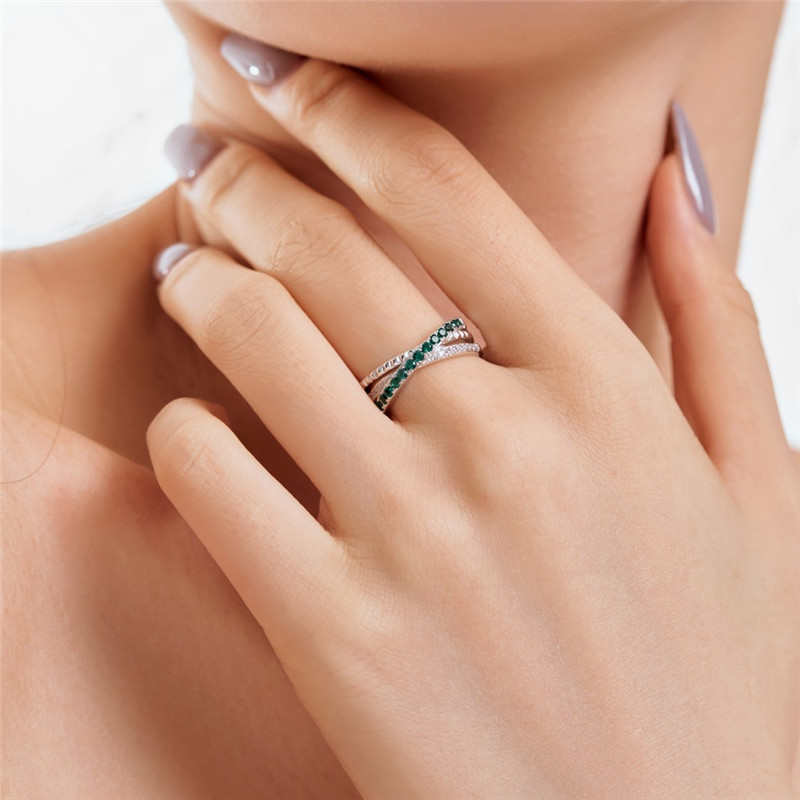 Luxury Preppy Style Tennis Designer Rings for Women Party 925 Sterling Silver Green Diamond Ring Woman Jewelry Daily Outfit Travel Dating Presentlåda Storlek 6-9
