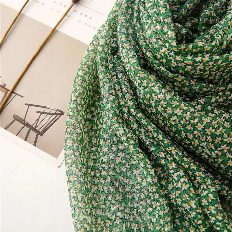 Sarongs Womens Fashion Green Polka Flower Tassel Adhesive Shawl Travel Seaside Holiday Sunshine Shawl Bag Foulards pannband Snö 24325