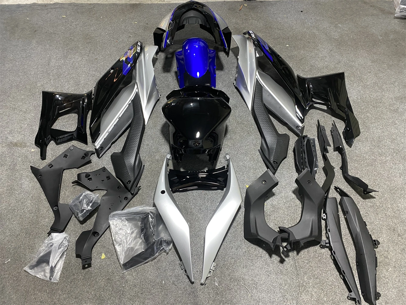 Motorrad-Verkleidungsset für Yamaha R3 19–23 R25 2019 2020 2021 2022 2023 Aftermarket Body Rebuild Verkleidung mattviolett