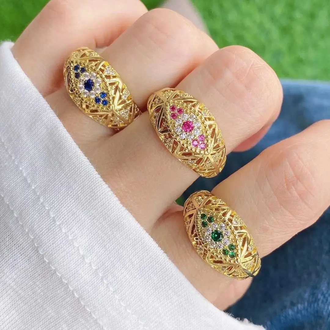 Band Rings 2021 New Gold Plated Hollow Eye Crystal Zirconia Ring Jewelry J240326