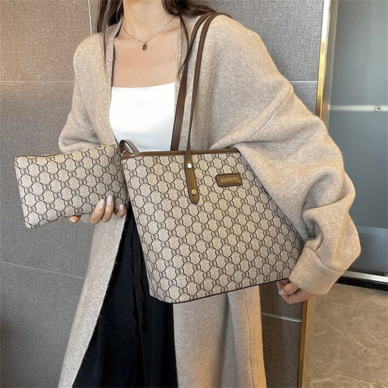 2024 Nouveau sac de créateur Femmes Luxury de haute qualité Sac à provisions en cuir Cross Cross Body Boder Sac épaule Tote Femme Sac à bandoulière Deux ensembles