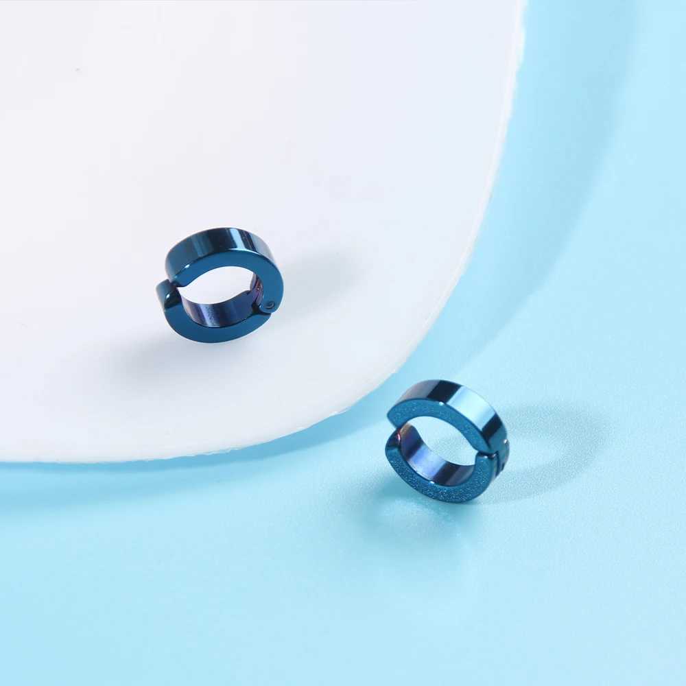 Hoop Huggie Vanita Earstuds Anime Vanita Same Blue Earbone Clip Mens Stainless Steel Jewelry Role Play Customization 240326