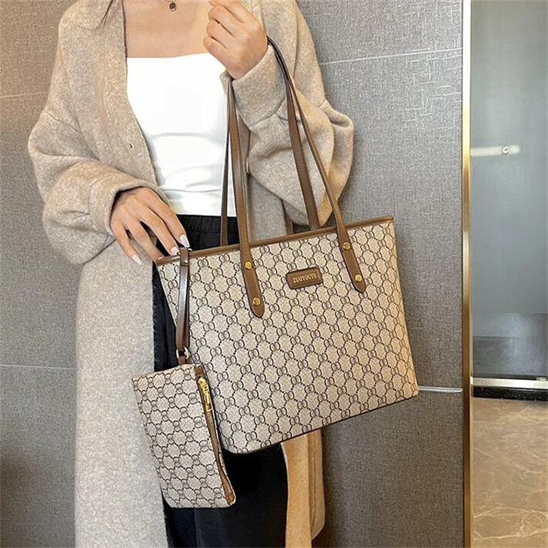 2024 Nouveau sac de créateur Femmes Luxury de haute qualité Sac à provisions en cuir Cross Cross Body Boder Sac épaule Tote Femme Sac à bandoulière Deux ensembles