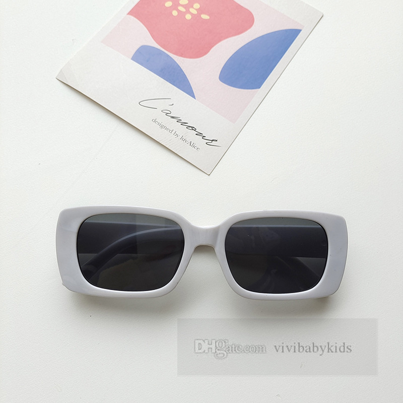 Dzieci Acryl Square Okulary przeciwsłoneczne Dzieci UV 400 Ochronne okulary przeciwsłoneczne na świeżym powietrzu Goggles Dziewczęta plaż