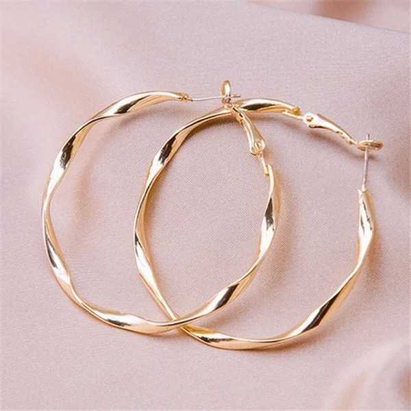 Hoop Huggie Womens Round Wave Ring Earrings Vintage Charm Earrings Engagement Earrings Valentines Day Gifts Anniversary Gifts Jewelry 24326