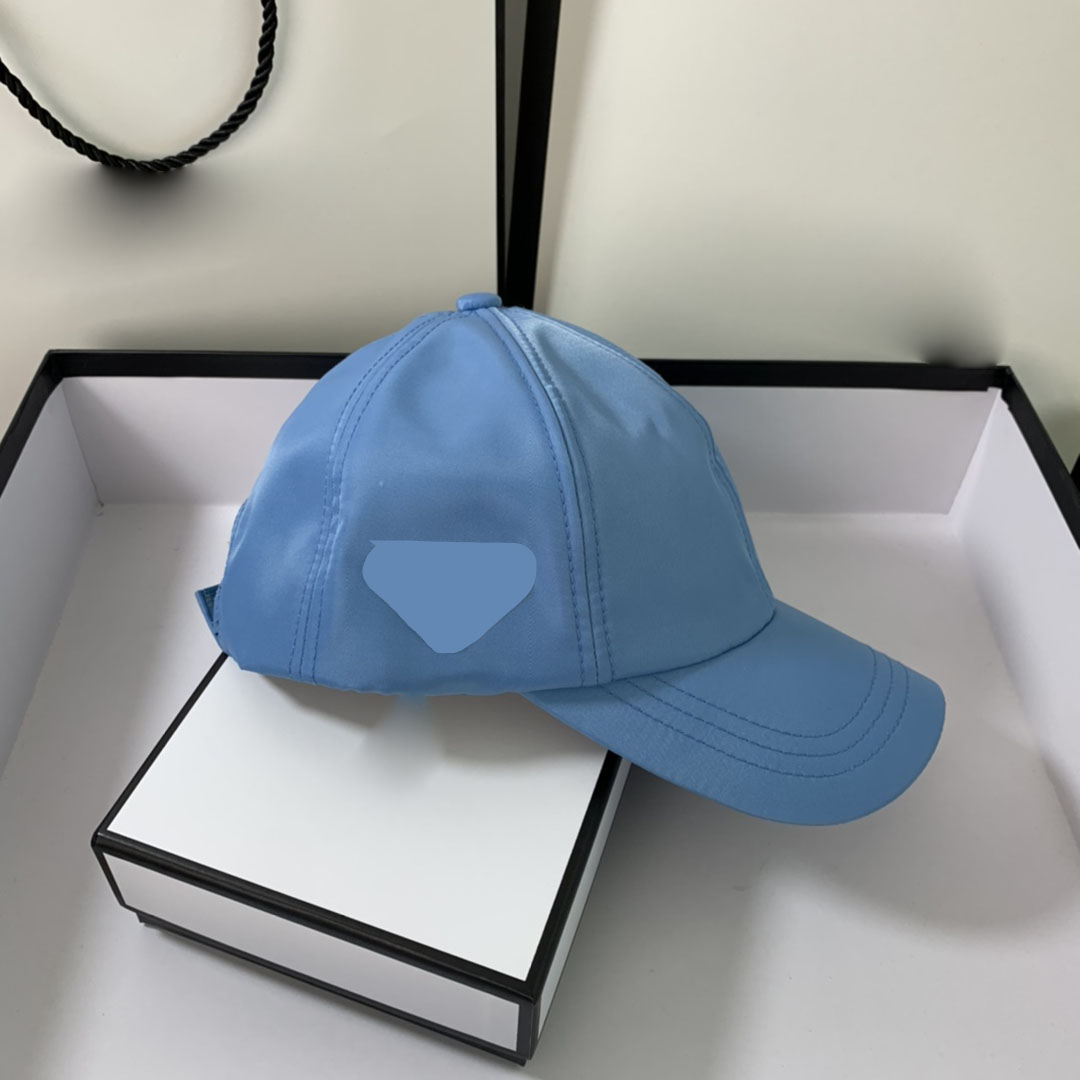 Casquette de baseball en toile de couleur unie tissu absorbant l'humidité chapeau de créateur lettre triangle inversé casquette à la mode chapeaux de camionneur minimalistes pour hommes