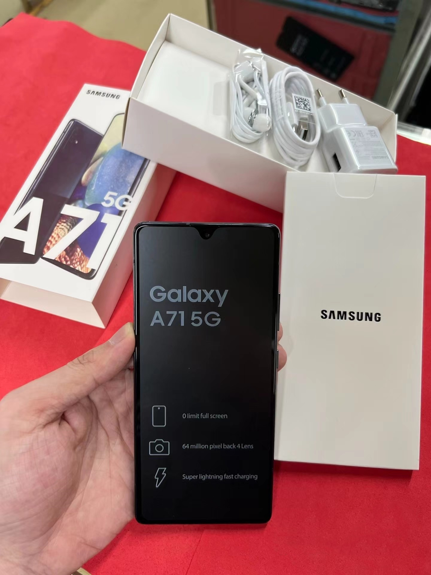 Samsung Galaxy A71改装されたオリジナルSamsung 6GB RAM 128GB ROM 6.7 