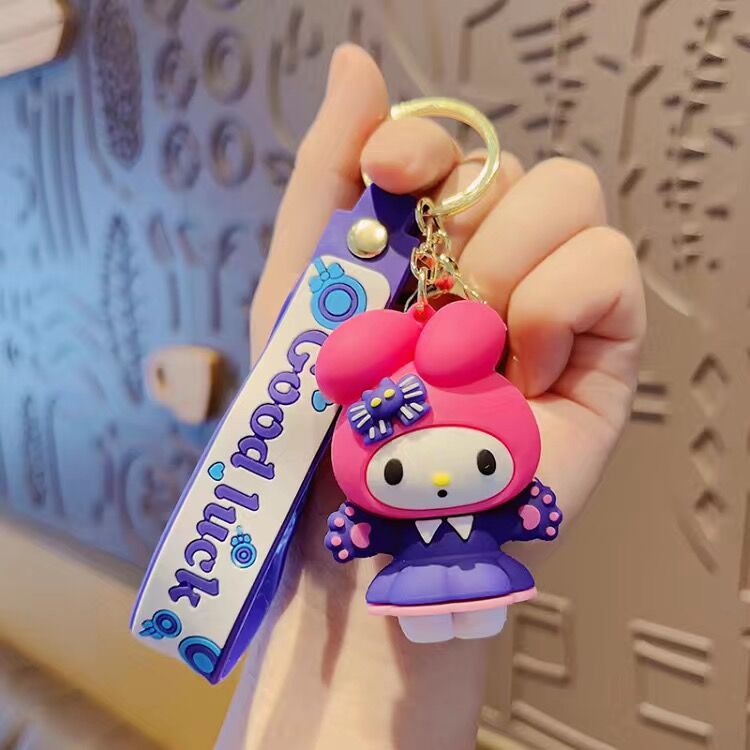 Söt Kuromi Melody Keychain Kawaii Cartoon Frog Pudding Dog Penguin Women Bag Pendant Key Chain Gift