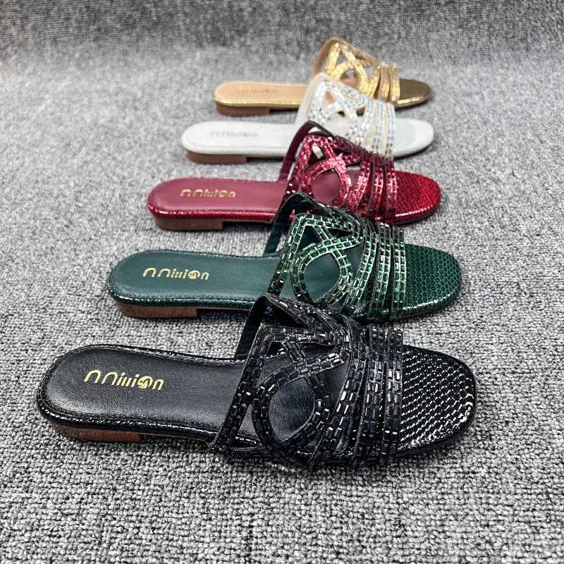 Kapcia Kapcia Summer Rinestone Fasion Fash Peep Toe Women BEAC Casual Flip Flop Sandals Panuflas de Mujer 2023 H240327