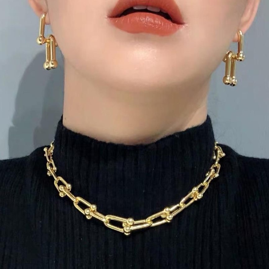 Kedjor Aitiei Designkedja U Typ Choker -halsband för kvinnor med 3 tum svans högkvalitativ Copper Hip Hop Fashion Jewelry233T