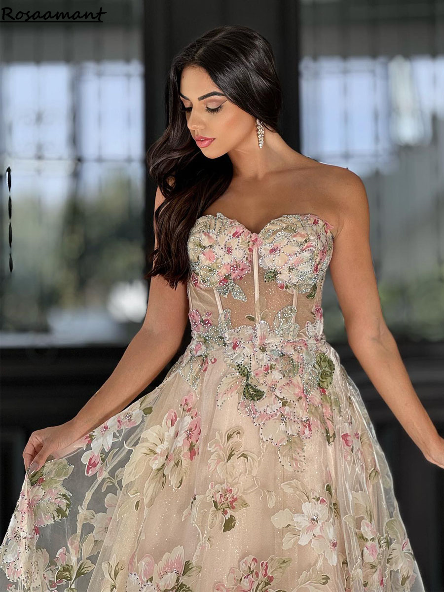 Abiti da sposa da sposa con applicazioni floreali Abiti senza maniche con scollo a cuore A Line le donne Occasioni formali matrimoni