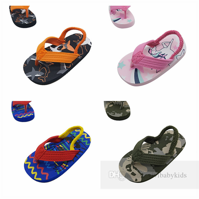 Barn sandaler sommar barn tecknad tryckta skor mode pojkar flickor rand flip flops sandaler småbarn designer skor z7328