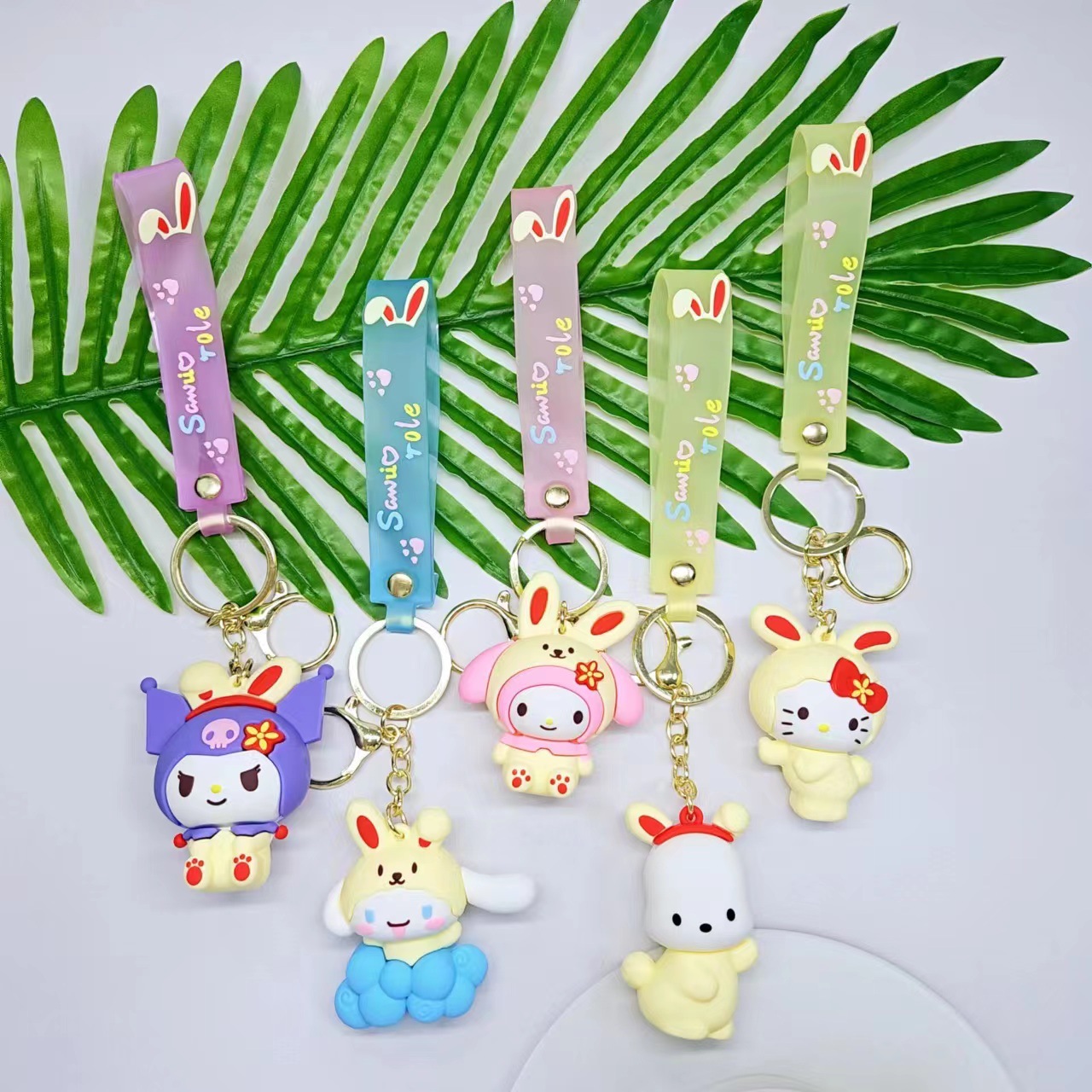 Doll keychain pendant, soft rubber three-dimensional doll, little white dog, Kuromi bag, cartoon small pendant, cartoon couple pendant, school bag pendant