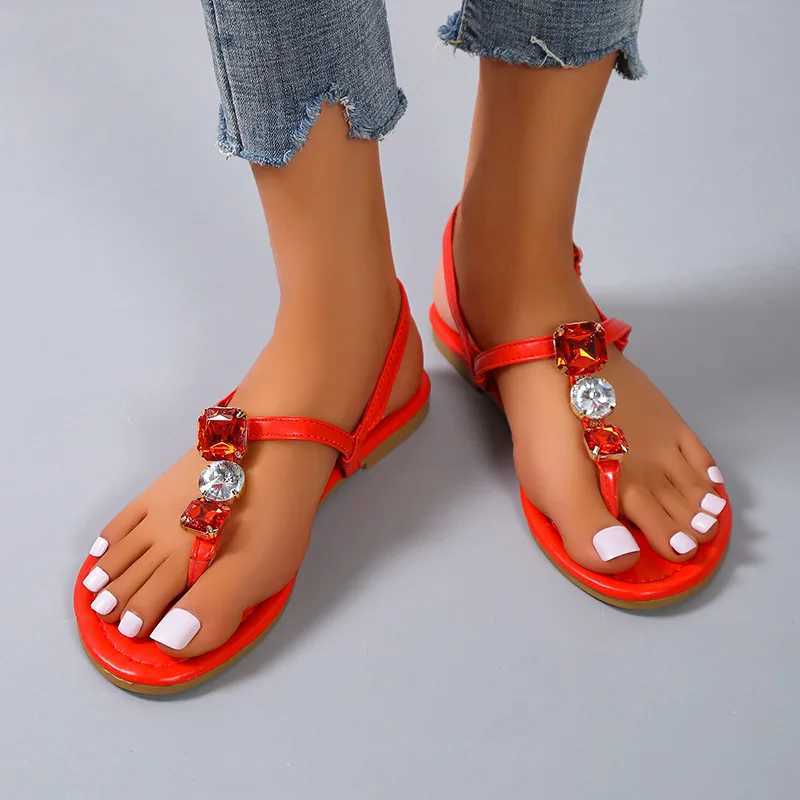 Slippers Slippers Summer Red Flip Flops Woman Rinestone Sandals Diamond Slides Cinelos Muler Klapki Damskie Na Lato Pantuflas Caussons H240327