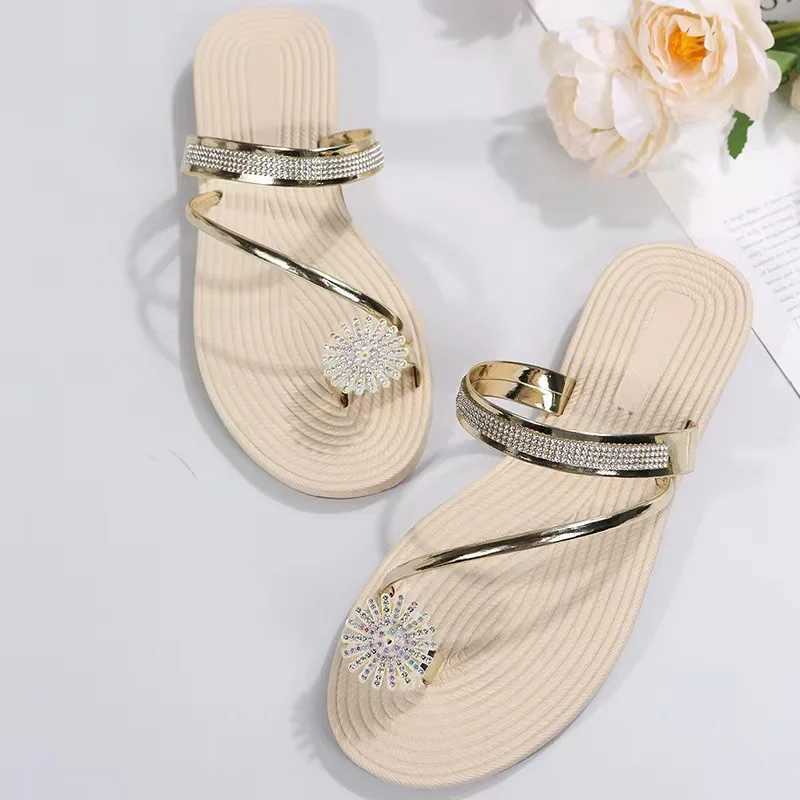 Sandalen Damen Sommer New Fashion Beach Strass Strass Flat Pantoffeln Luxus Frauen Designer Designer Schuhe H240409