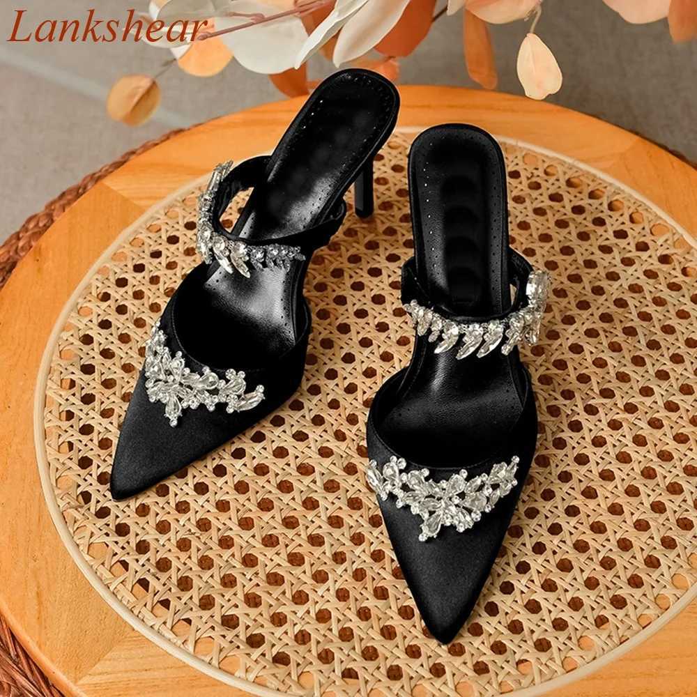 Sandallar Sandal Toe Rhinestone Womens Slayt Parlayan Niş Tasarım Moda İnce Yüksek Topuklu Seksi Parti Kadın Ayakkabı 2024 Yeni Arrivall2403