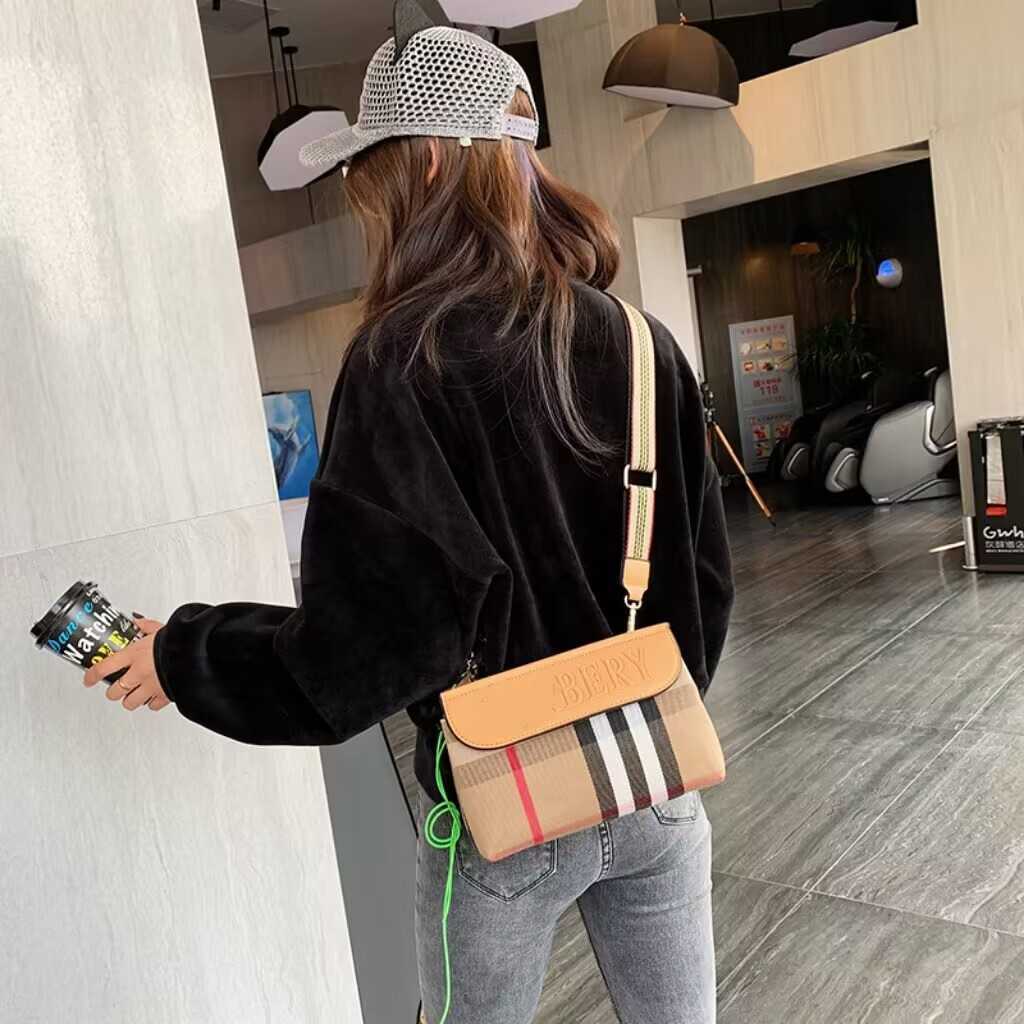 16% KORTING Designer tas 2024 Handtassen Internet beroemde Westerse stijl Eén schouder Crossbody Geruit canvas Vrouwelijke student Koreaans Veelzijdig Klein Vierkant