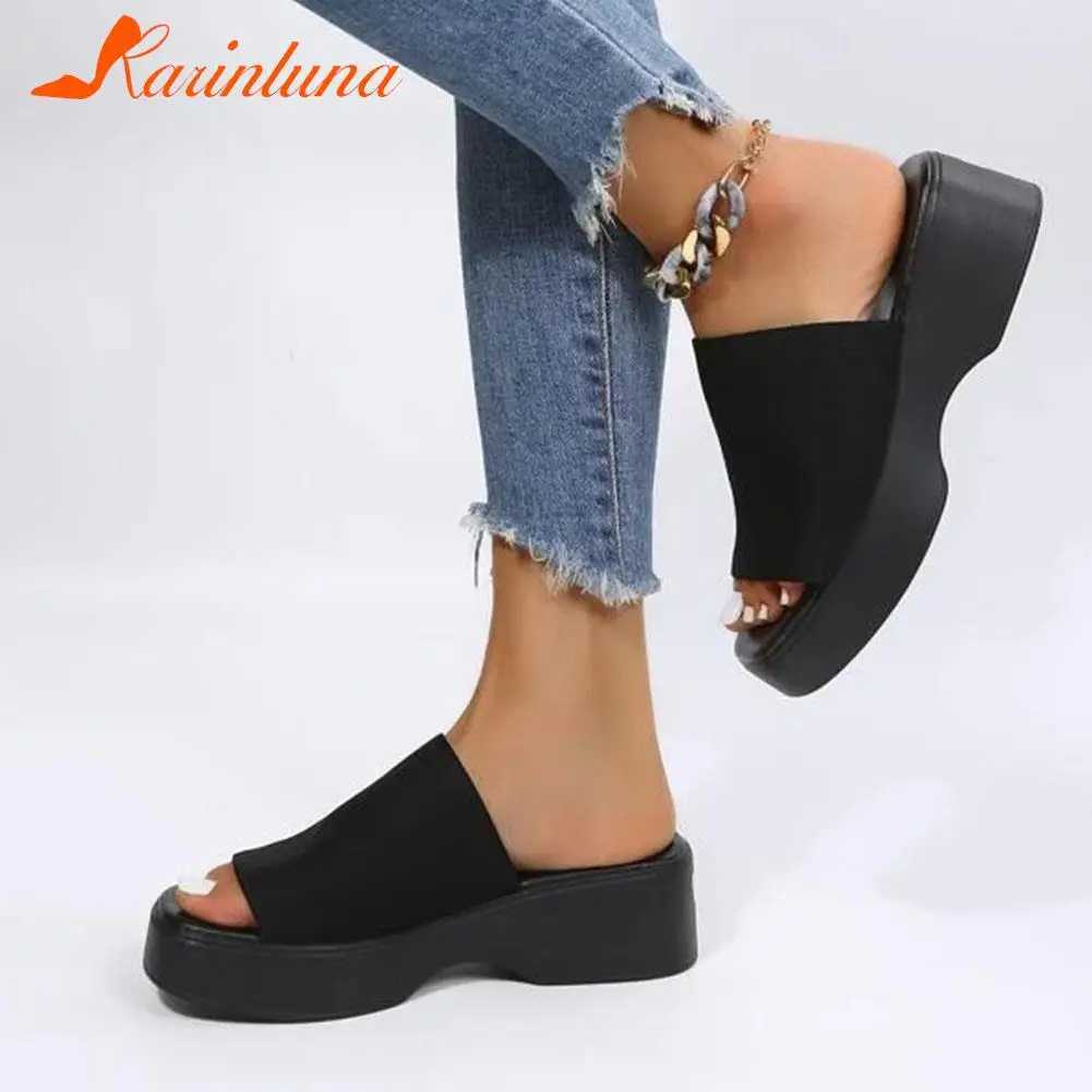 Pantoufles Pantoufles Wedge EELED Femmes 2023 Style européen Comfy Walking Beac Sandal Summer Outside Simply Lady Plus Taille 43 H240326T9FQ