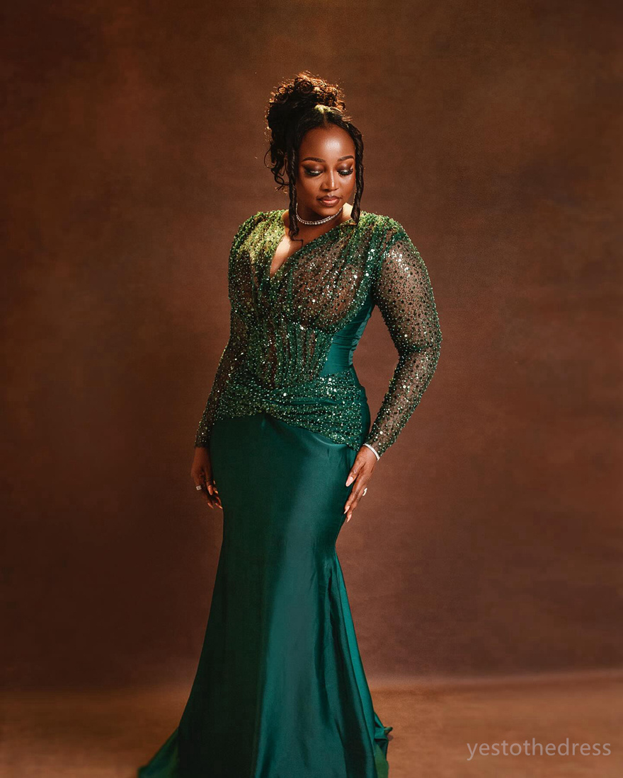 2024 Plus Size Aso Ebi Prom Dresses For Black Women Hunter Green Evening Dresses Elegant Promdress V Neck Long Sleeves Sequined Lace Birthday Dress For Occasion AM598