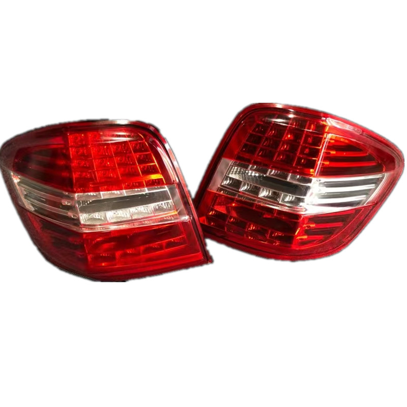 Pour Mercedes-Benz W164 Classe M ML300 ML350 2009 2010 2011 LED Feu arrière Feu arrière Feux arrière Feu stop