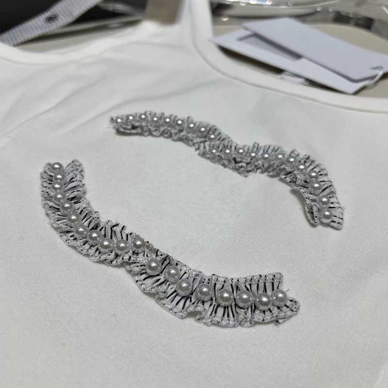 Women's Tanks & Camis designer 2024 Spring/Summer New Product Slim AppearanceWhite Tank Top Pearl embellishment Hanging Strap for Women Q2R1