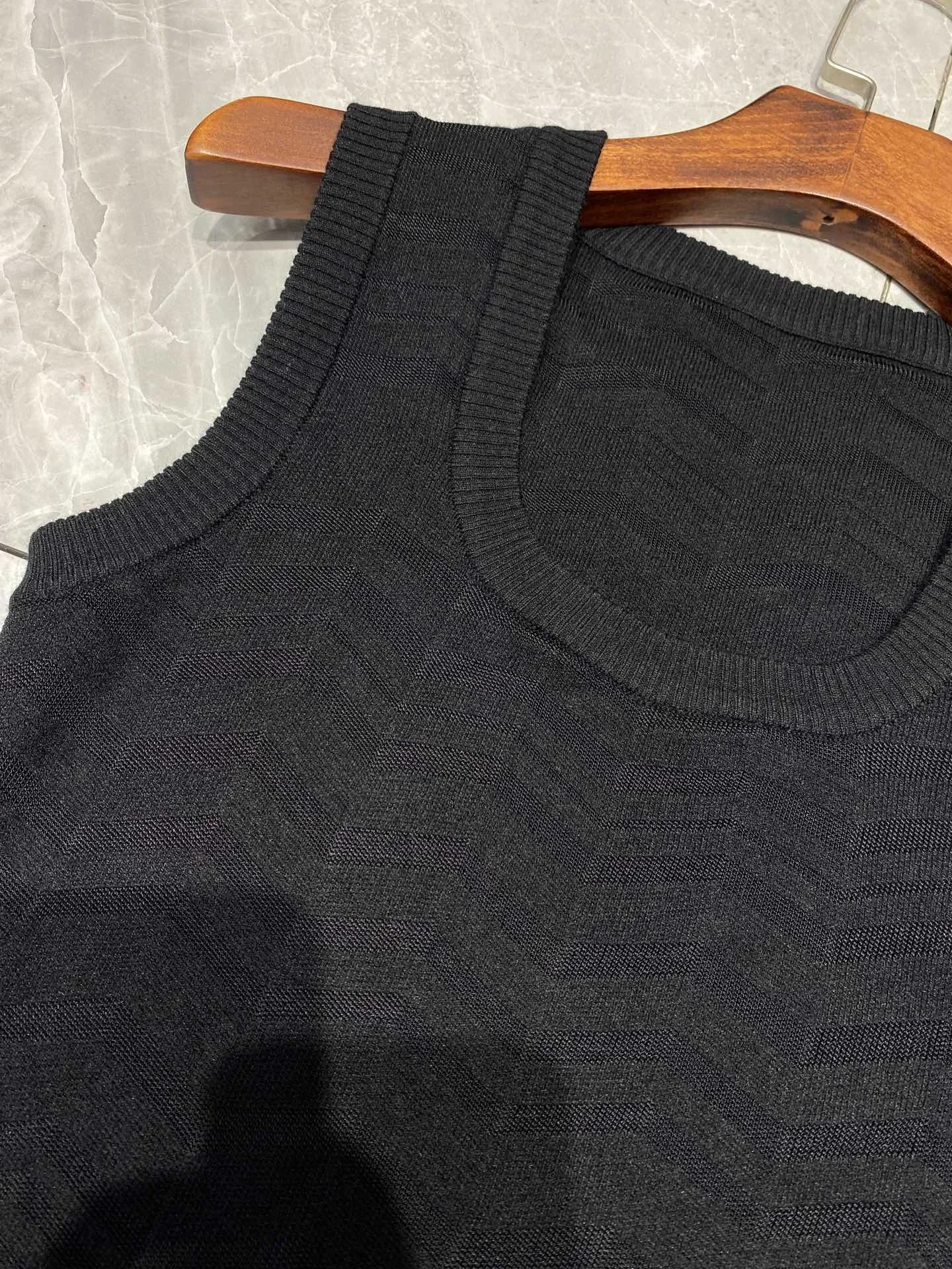 민소매 양모 혼합 니트 드레스 2024 가을 새로운 U-Neck Wave Stripe Slim Fit Elastic Long Sweater Dress