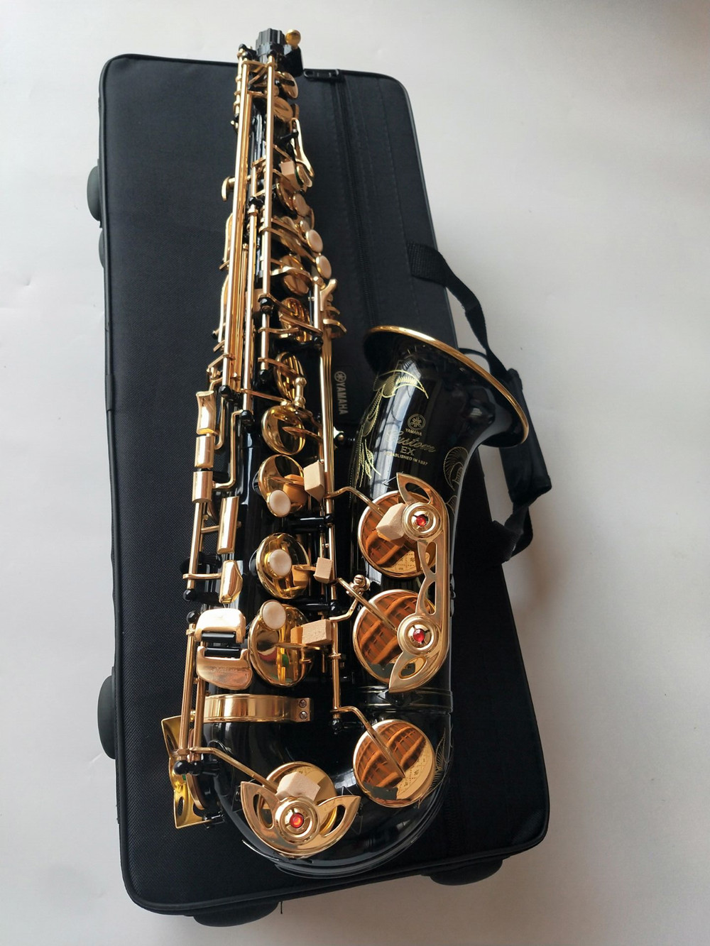 Professional Alto Saxophone YAS-875EX Gold Key Super Musical Instrument bästa kvalitetsdjup som snider ensamstående svart sax