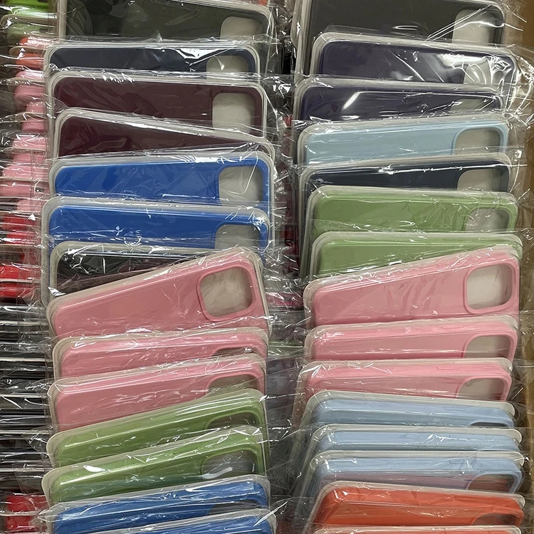 2024 حالة سيليكون سائلة جديدة لـ iPhone 14 12 11 13 15 Pro Max Mini Luxury Fudrackproof Cover X XR XS 6 7 8 14 Plus SE