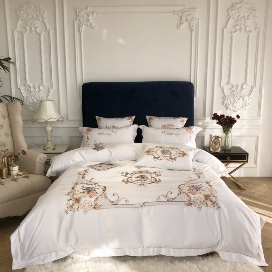 King Queen Size Housse de couette Plat Drap-housse ensemble Gris Blanc Chic Broderie Luxe Faux Soie Coton Ensembles de Literie 201264z