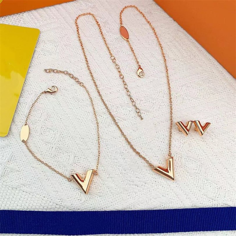 Collares para niñas adolescentes Brazalete estético Joyería europea y americana Colgantes Pendientes Conjuntos Decoración nupcial Regalos boda ear215R