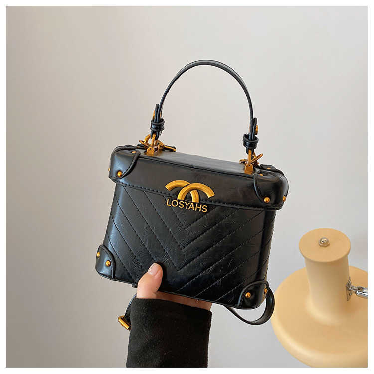 36 % RABATT Designer-Tasche 2024 Handtaschen High-End-gestickte Nische für Frauen in der Mode Box-Achselhöhlen-Tragetasche, One-Shoulder-Crossbody, trendig und vielseitig