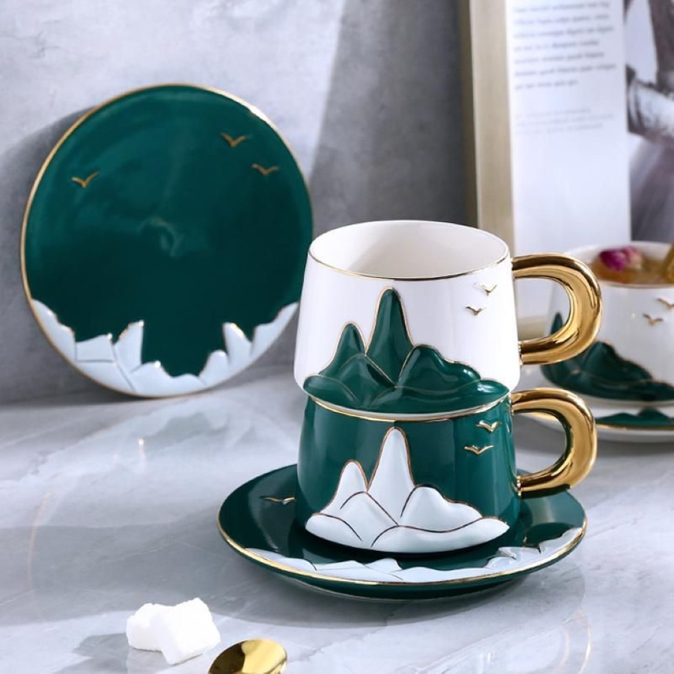 Tassen Untertassen Relief Landschaft Porzellan Kaffee Teetasse und Untertasse Kreatives Set in Geschenkbox Einzigartige Geburtstags-Hochzeitspaar-Tasse Gif244H