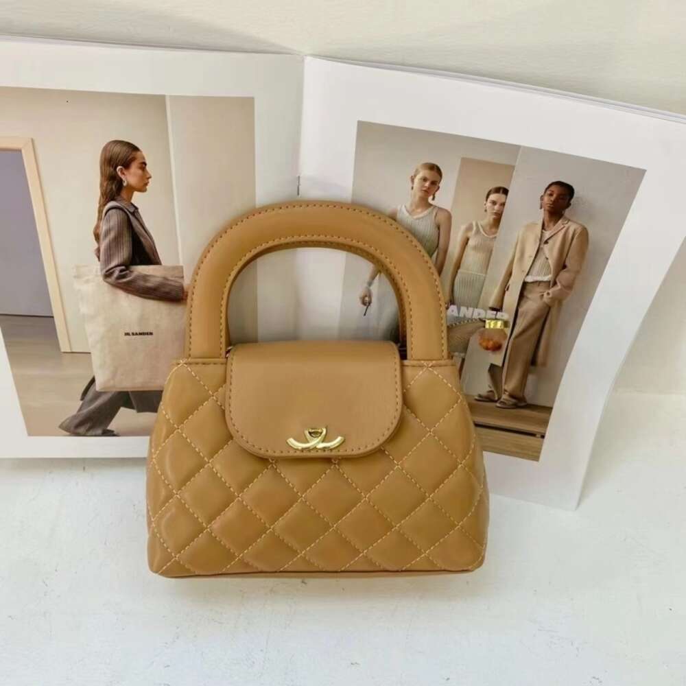 Il designer di borse a tracolla vende borse da donna in tiratura limitata Alta versatilità in pelle alla moda, stile piccolo, tracolla portatile Nuovo