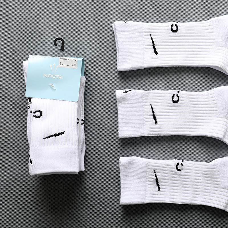 Designer meias esportivas masculinas e femininas três pares de meias esportivas elegantes bordadas de algodão puro respirável