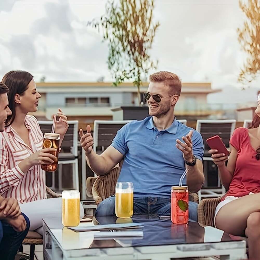 Ensemble de 6 gobelets en verre éco-chic de 16 oz : conception de canette de bière avec couvercles en bambou et paille pour toutes les boissons - facile à nettoyer et réutilisable