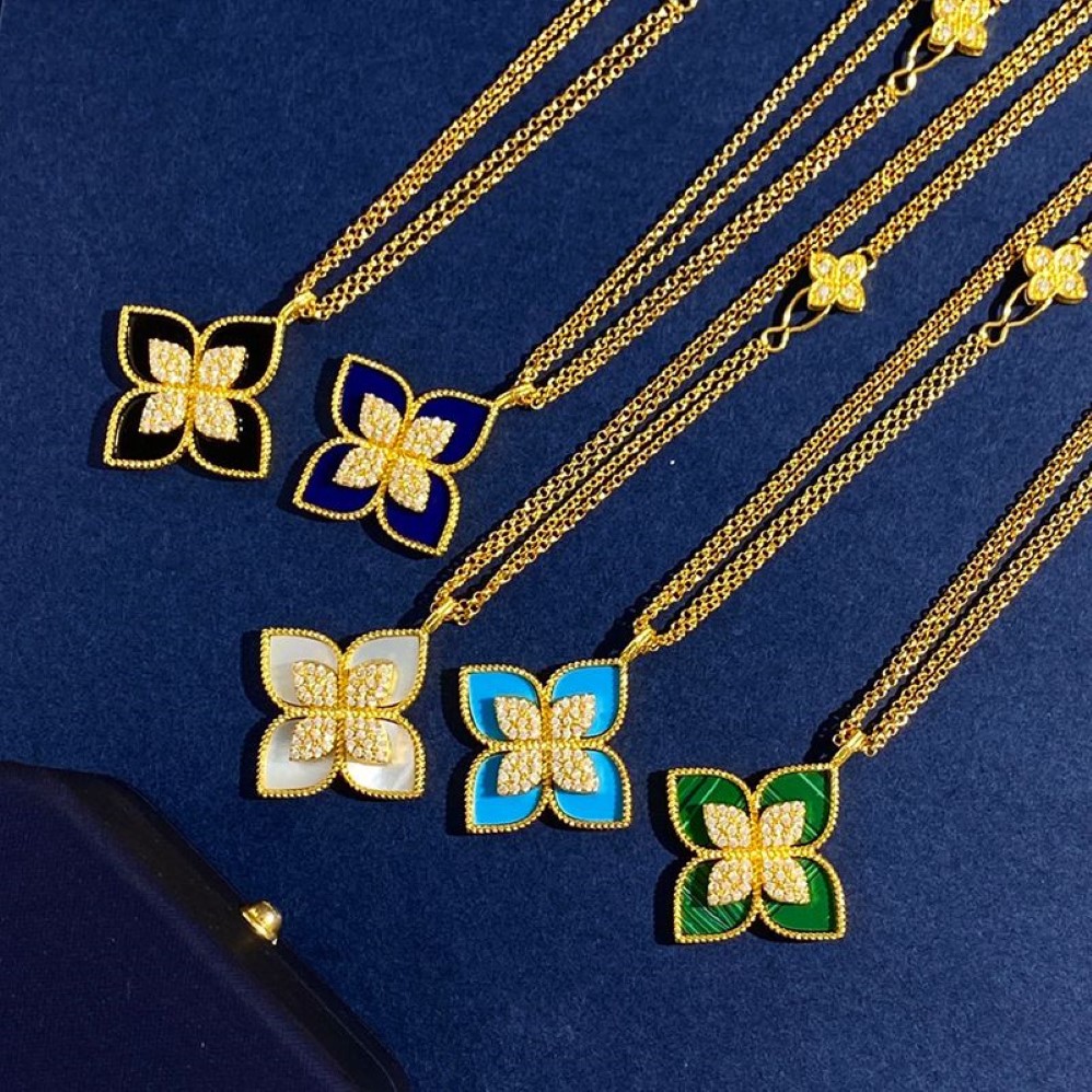 Luksusowa koniczyzna projektant Długie wisiorki dla kobiet 18K Gold Sweet 4 Leaf Flower Double Row Elegancki Sweater Naszyjnik Wit3474